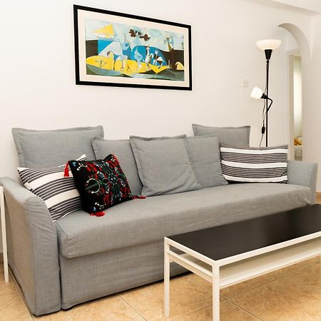 Olivia Mackenzie 2 Bedroom Flat With Pool Larnaca Extérieur photo